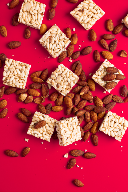 Huff n Puff Almond Flavored Puffed Rice Snacks